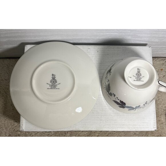 Royal Doulton Burgundy Cups & Saucers TC1001 Translucent China 3 Cups 4 Saucers - Picture 9 of 12